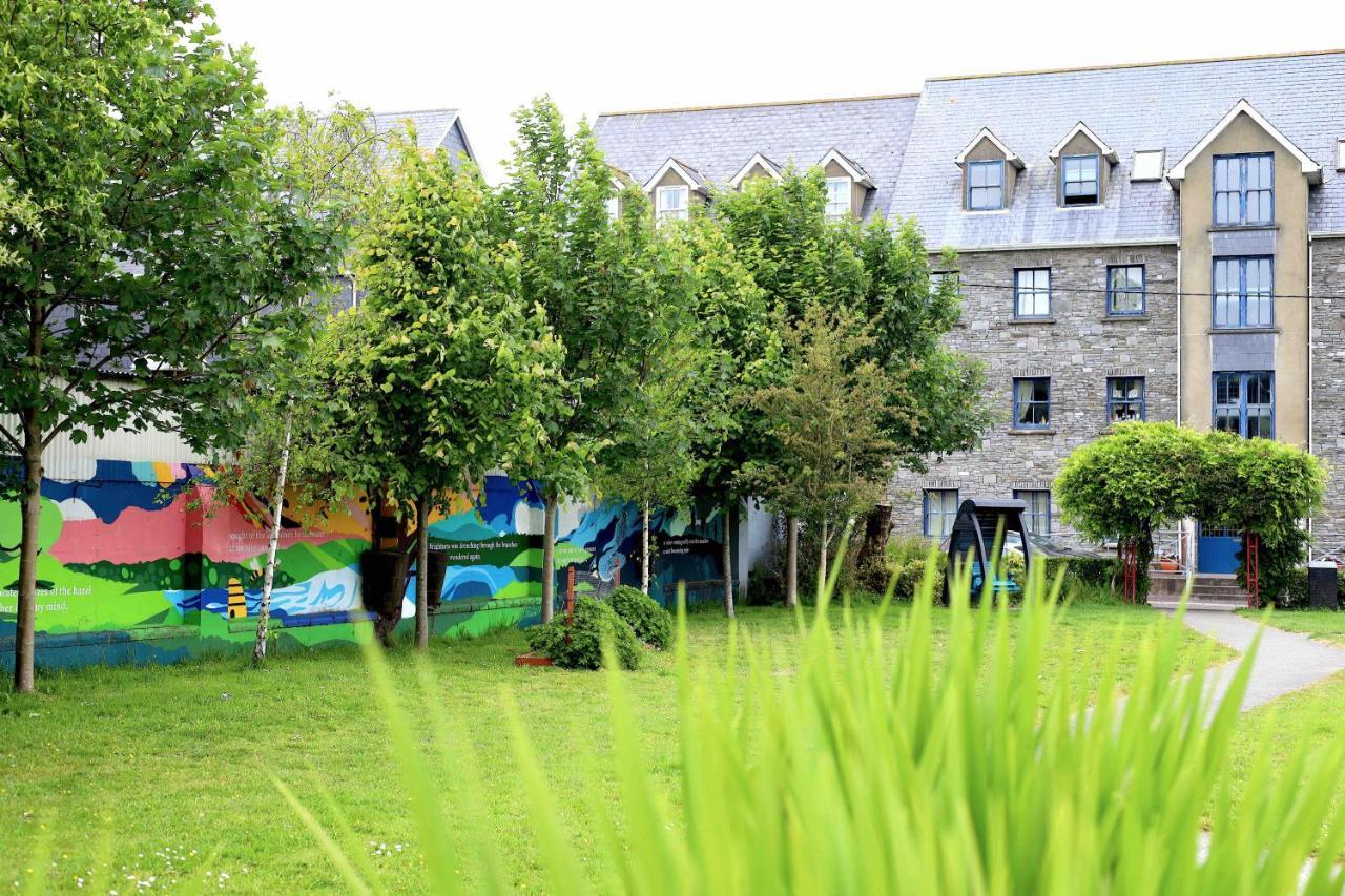 Long Quay Apartments, Clonakilty Buitenkant foto